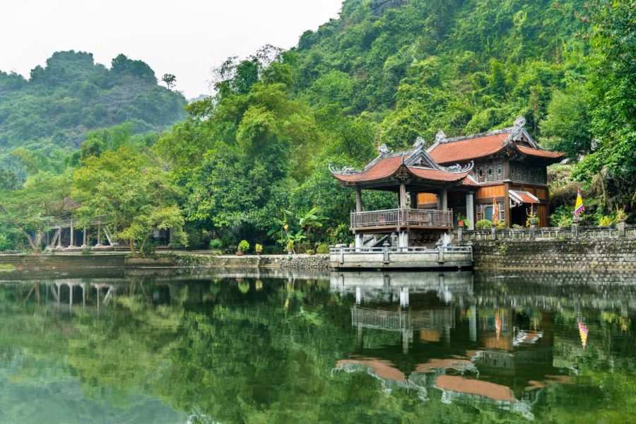 NINHBINH – BAI DINH – TRANG AN BOATING – MUA CAVE 1 DAY TOUR