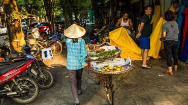 3 walking tours of Hanoi