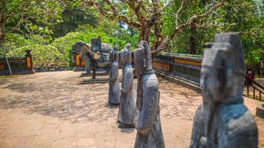 An inside guide to the Hue Tombs